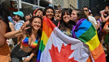 La polémique enfle au Canada autour d’une loi sur les mineurs transgenres